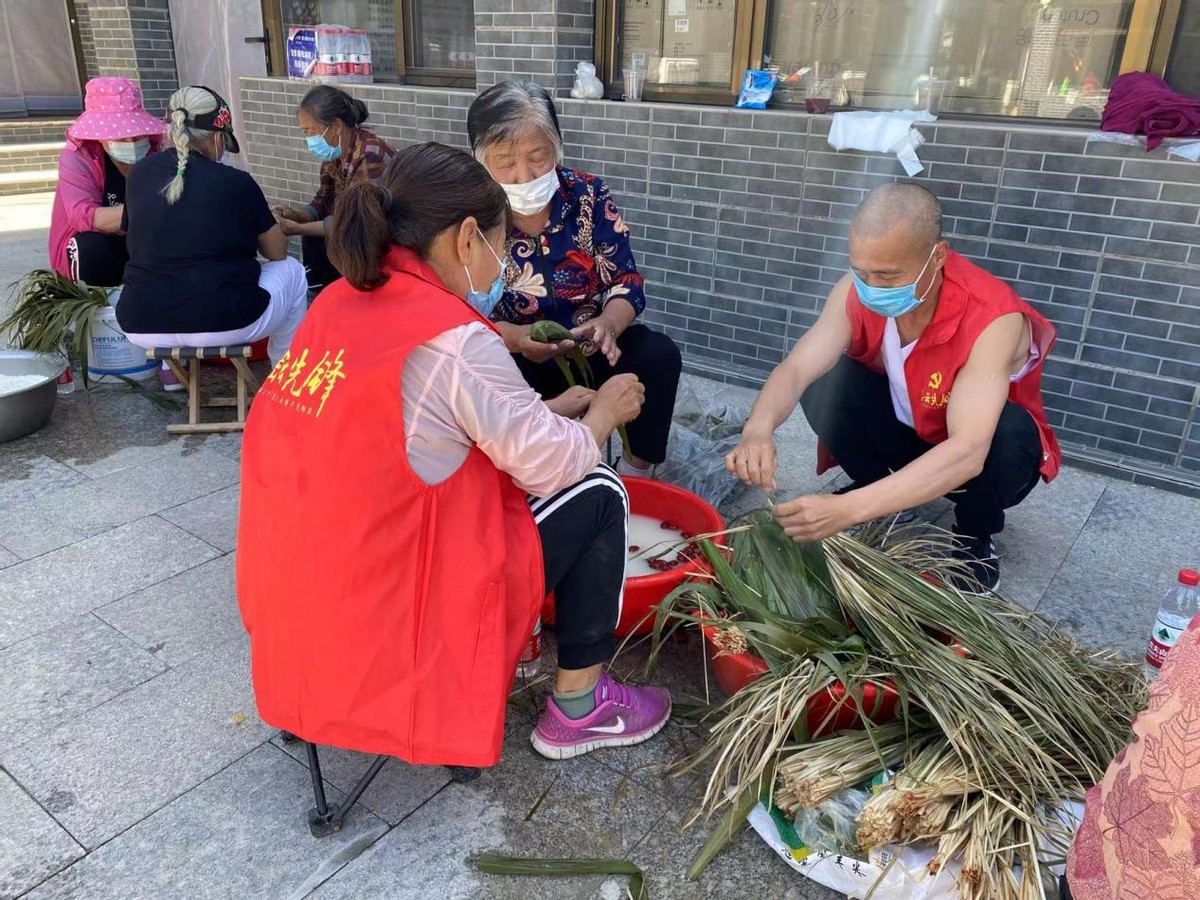 情浓端午节 “粽”享一家亲——新城子镇吉家营村新时代文明实践站开展端午文化活动