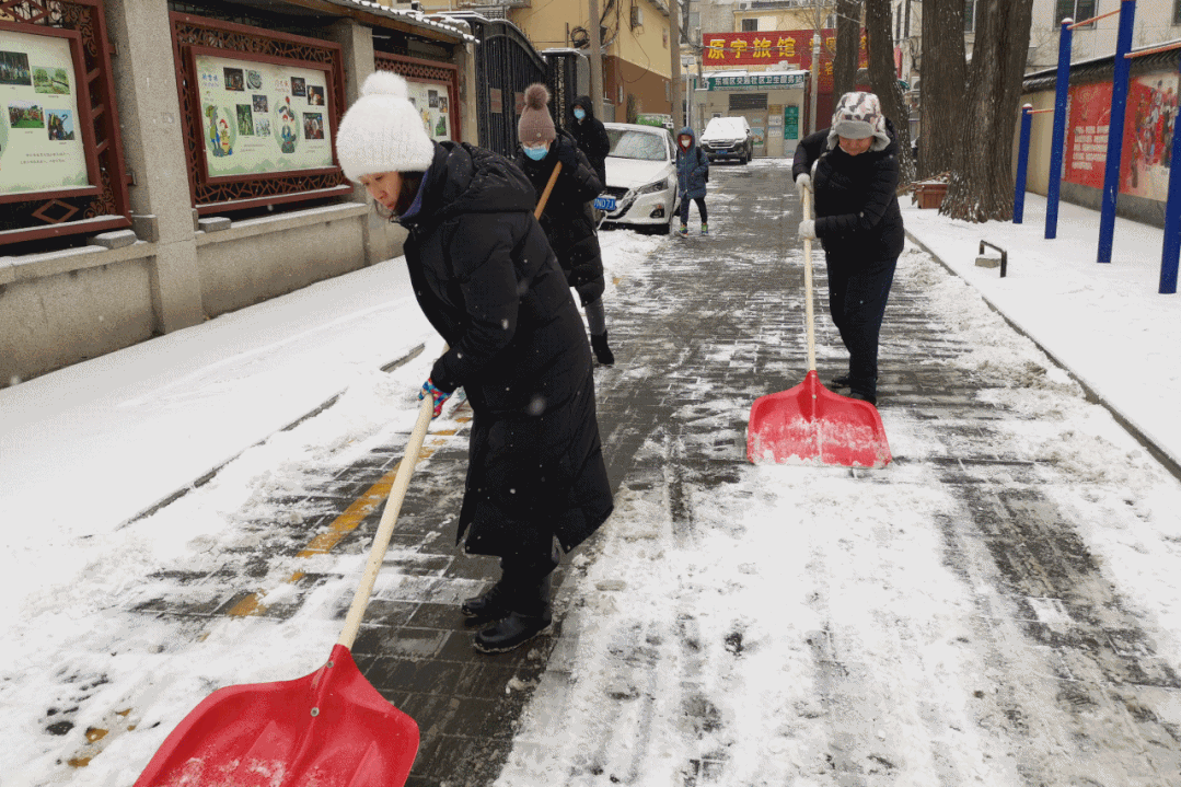 以雪为令，“全员上岗”！ 东城全力做好扫雪铲冰工作