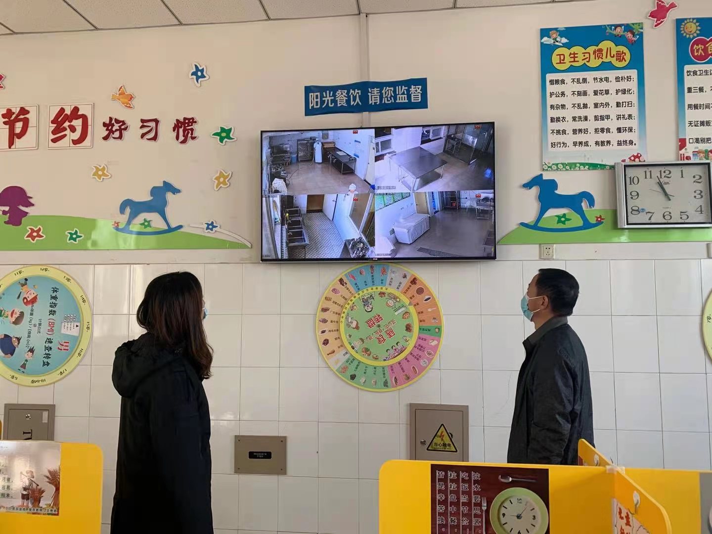 密云区河南寨镇市场监督管理所开展校园及周边食品安全专项检查