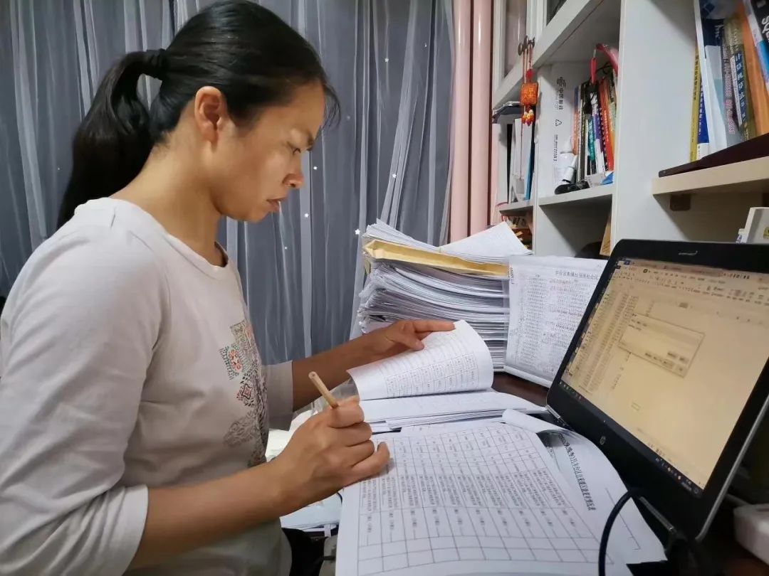 抗疫不放松，服务不断档！“双线作战”的TA们彰显实干担当