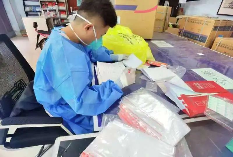 “小黄花”送药团队，谢谢你们！