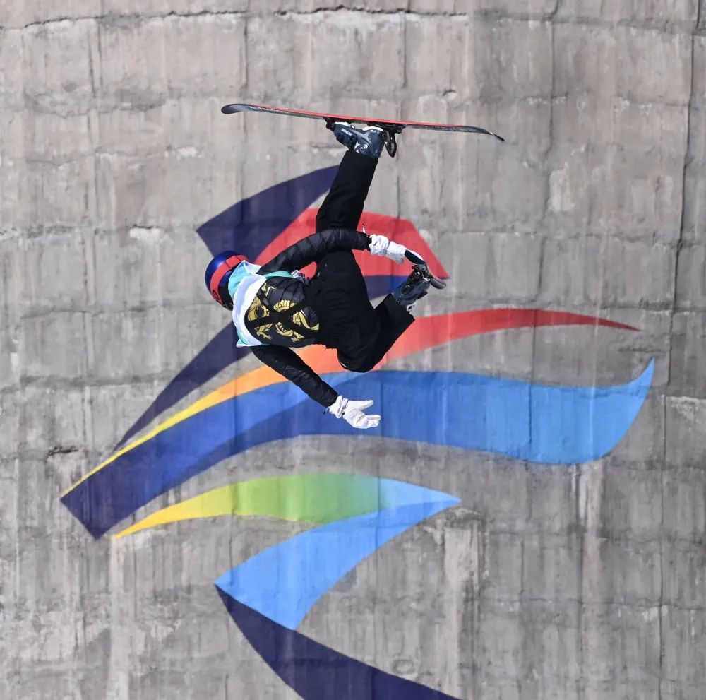 这座冬奥“工业迪士尼” 赛后飞得更高！