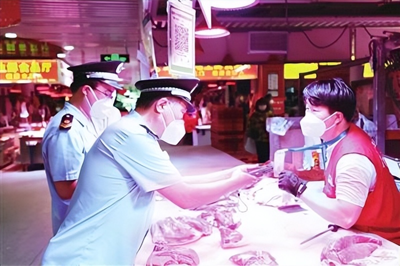 海淀首创“智能员工证”15家农贸市场从业人员信息共享