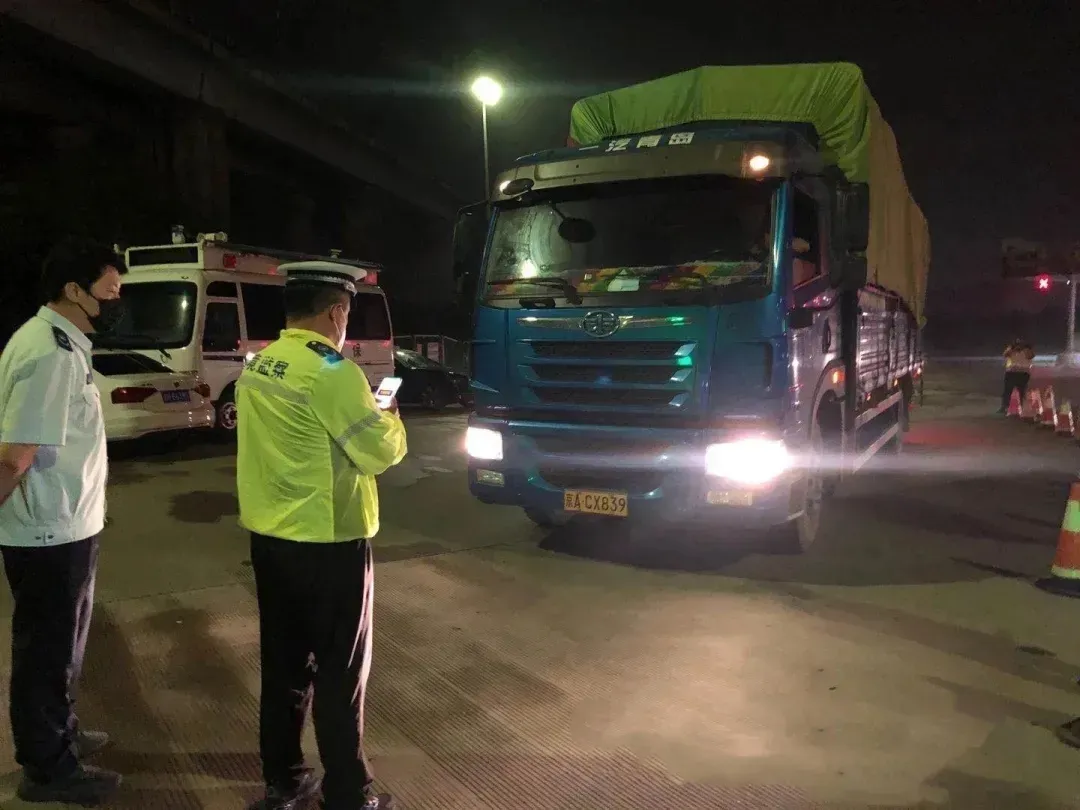 创卫进行时 | 丰台区多措并举打好移动污染源防治组合拳