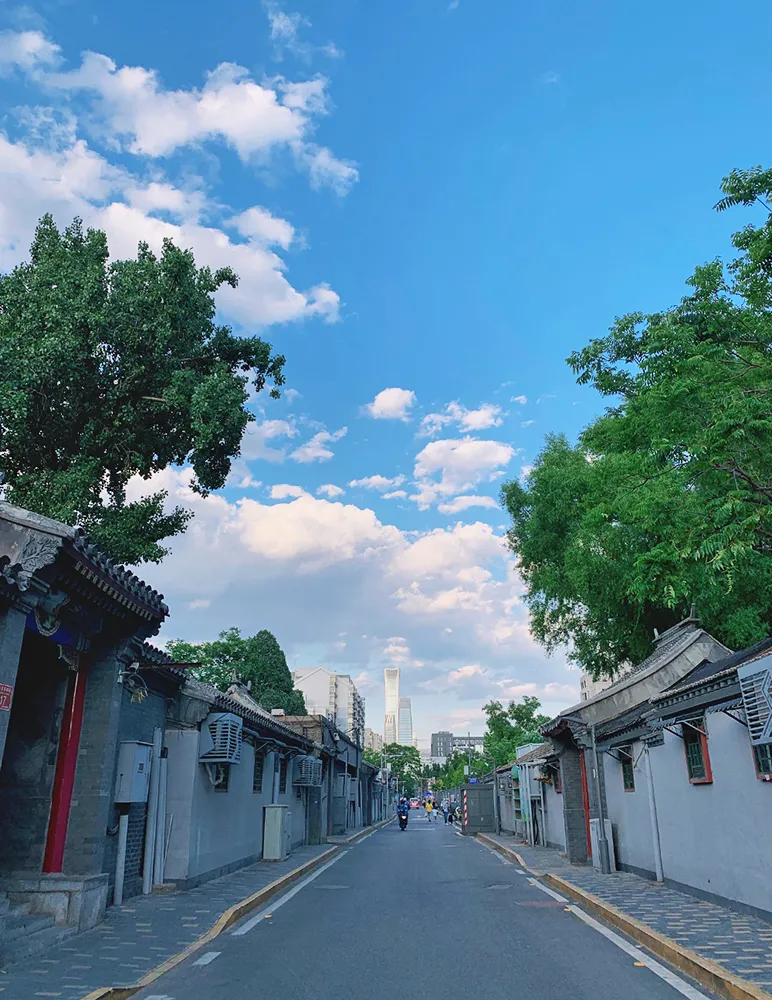 东城今年精细化提升425条背街小巷