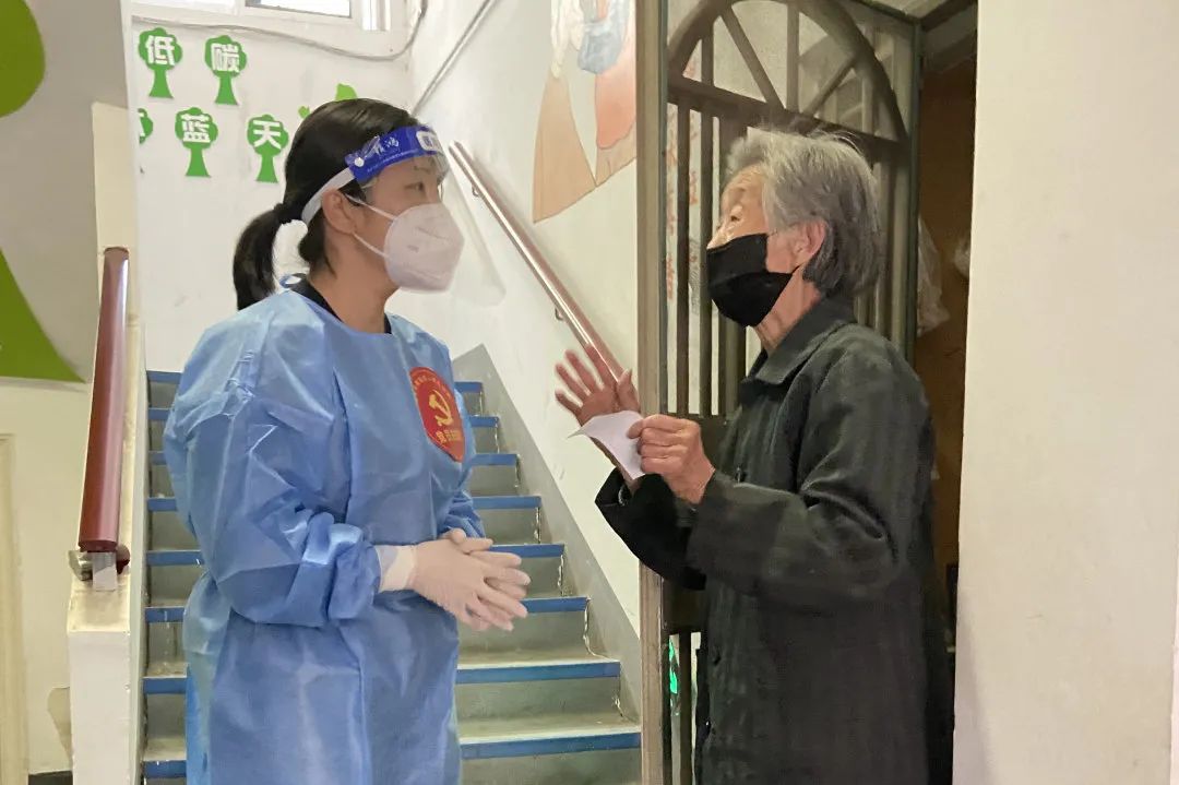 向疫而行！首都抗疫前线的检察身影