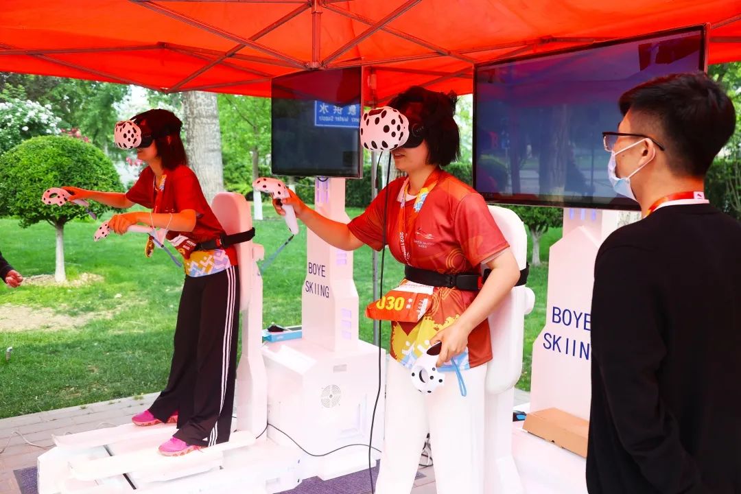 燃！全民健身，为爱奔跑，龙潭“环湖V马”精彩开跑