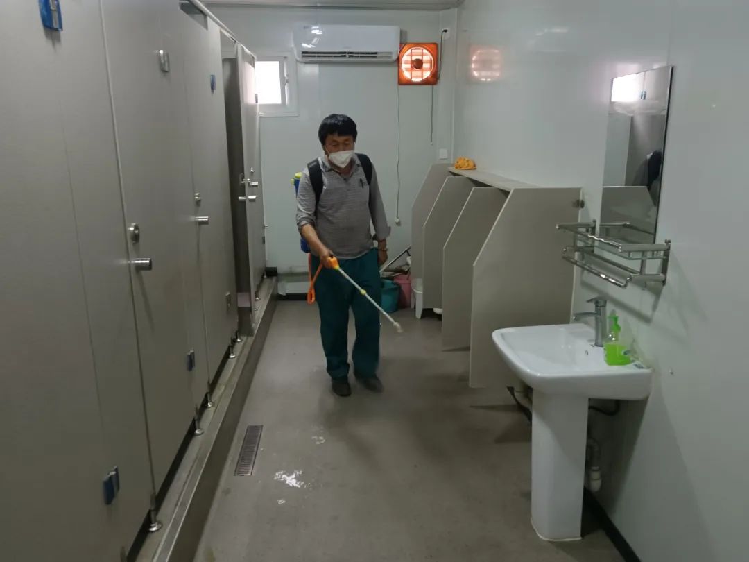 石景山织牢织密施工工地“防疫网”！十一学校、大悦城等重点工程加快建设