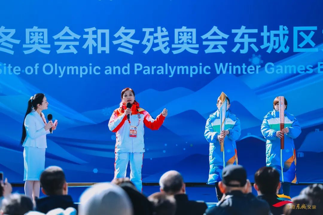 东城举办志愿精神宣讲暨新时代文明实践中心雷锋日主题活动