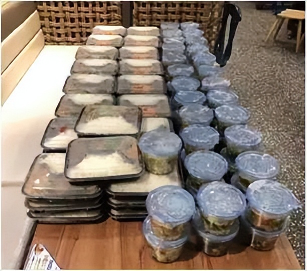 盼望已久，堂食就是香