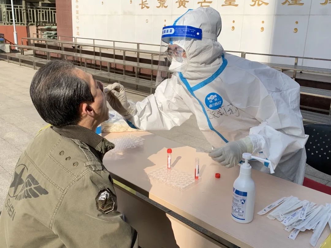 “疫”无反顾！来自东城“大白”的战疫故事——