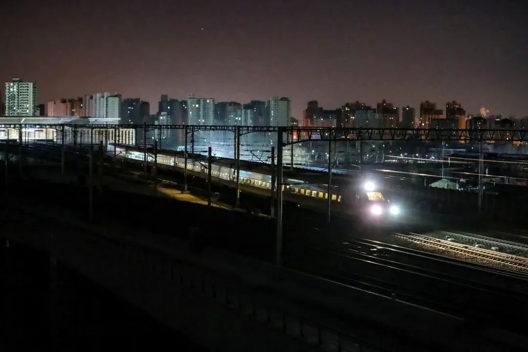 丰台站京港高速场启动联调联试