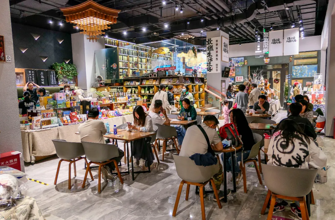 “五一”假期全市游客接待量排名前十景区东城占四，“文化金三角”成为消费新地标