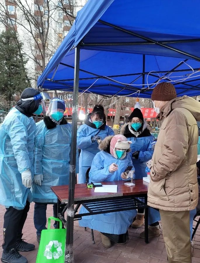 连续作战，全力支援！东城火速抽调力量增援丰台第四轮核酸检测