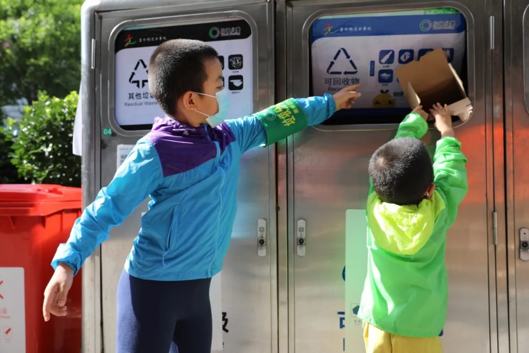 500志愿者参与“盯桶”，推动解决盯守力量不足问题