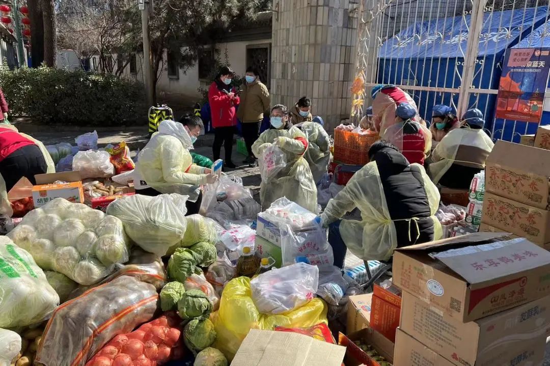 践行社会主义核心价值观·和谐 | 感谢有你 东营房社区里的“爱心吧”志愿采买队