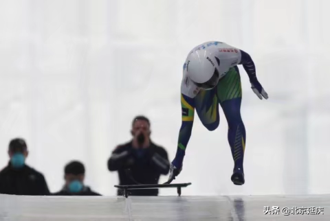 冬奥延庆赛区首场国际比赛收获无数惊叹号