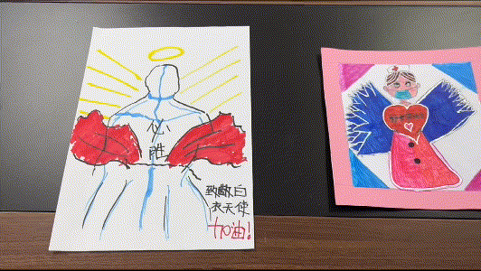 “抗疫天使”一线过节