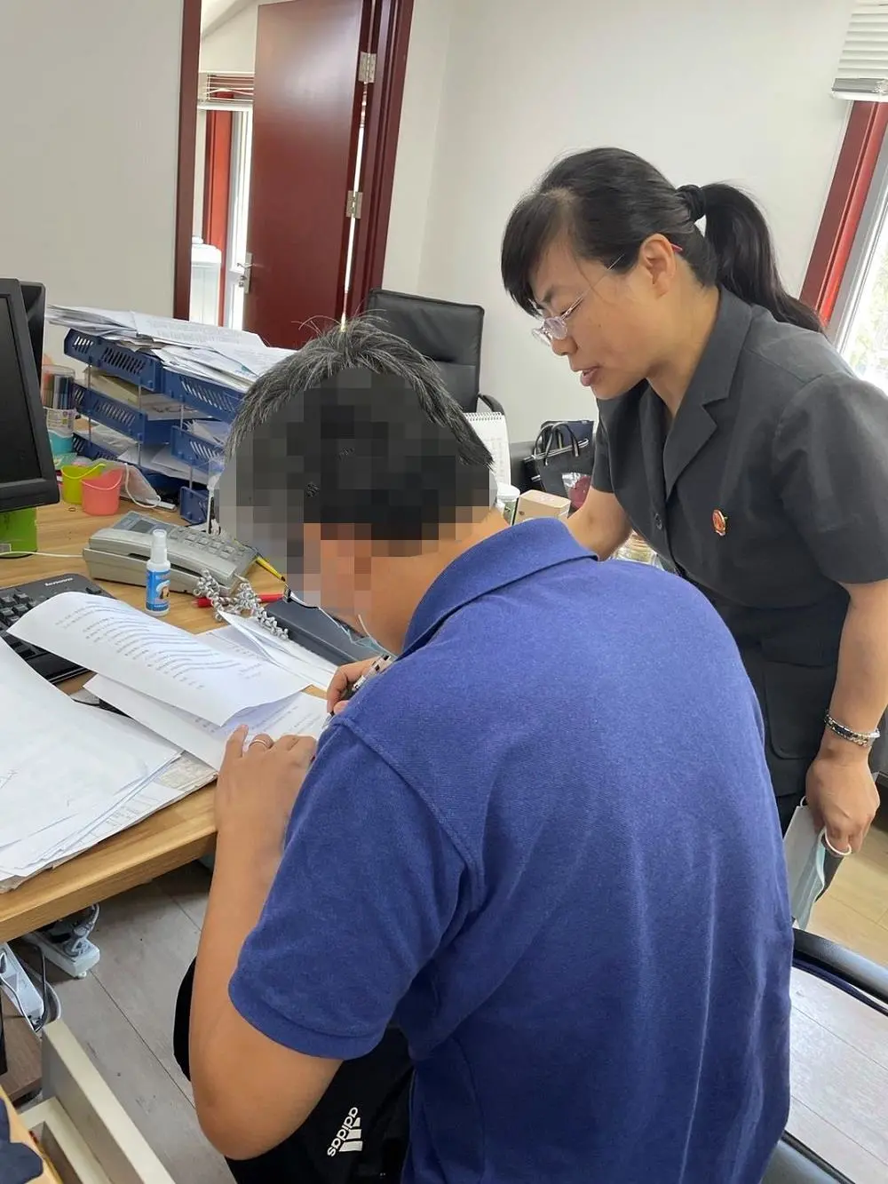 街乡吹哨、法官报到，邻里漏水纠纷迎刃而解