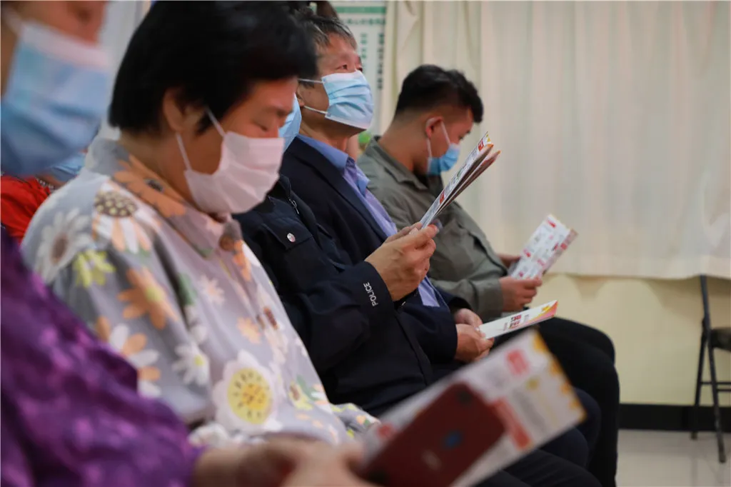 助您安居！小区来了普法宣传服务队