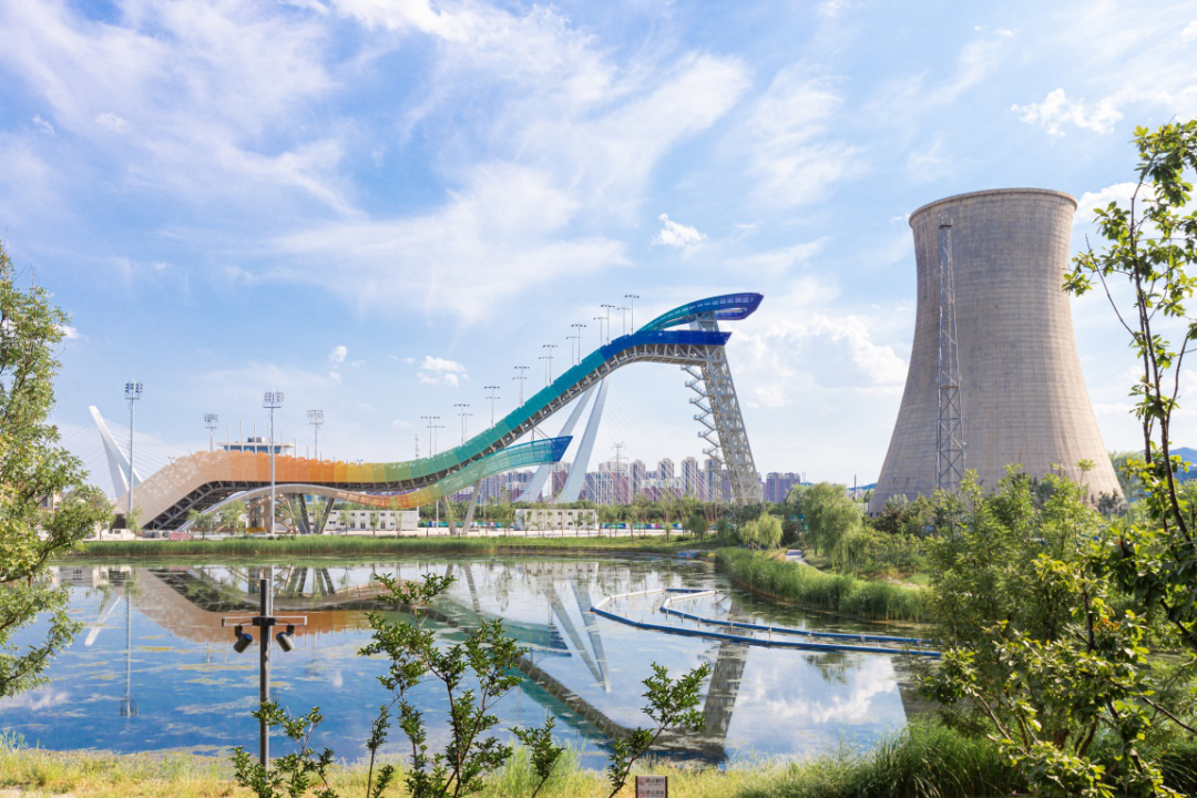 首钢滑雪大跳台正在进行场馆恢复，将向公众开放