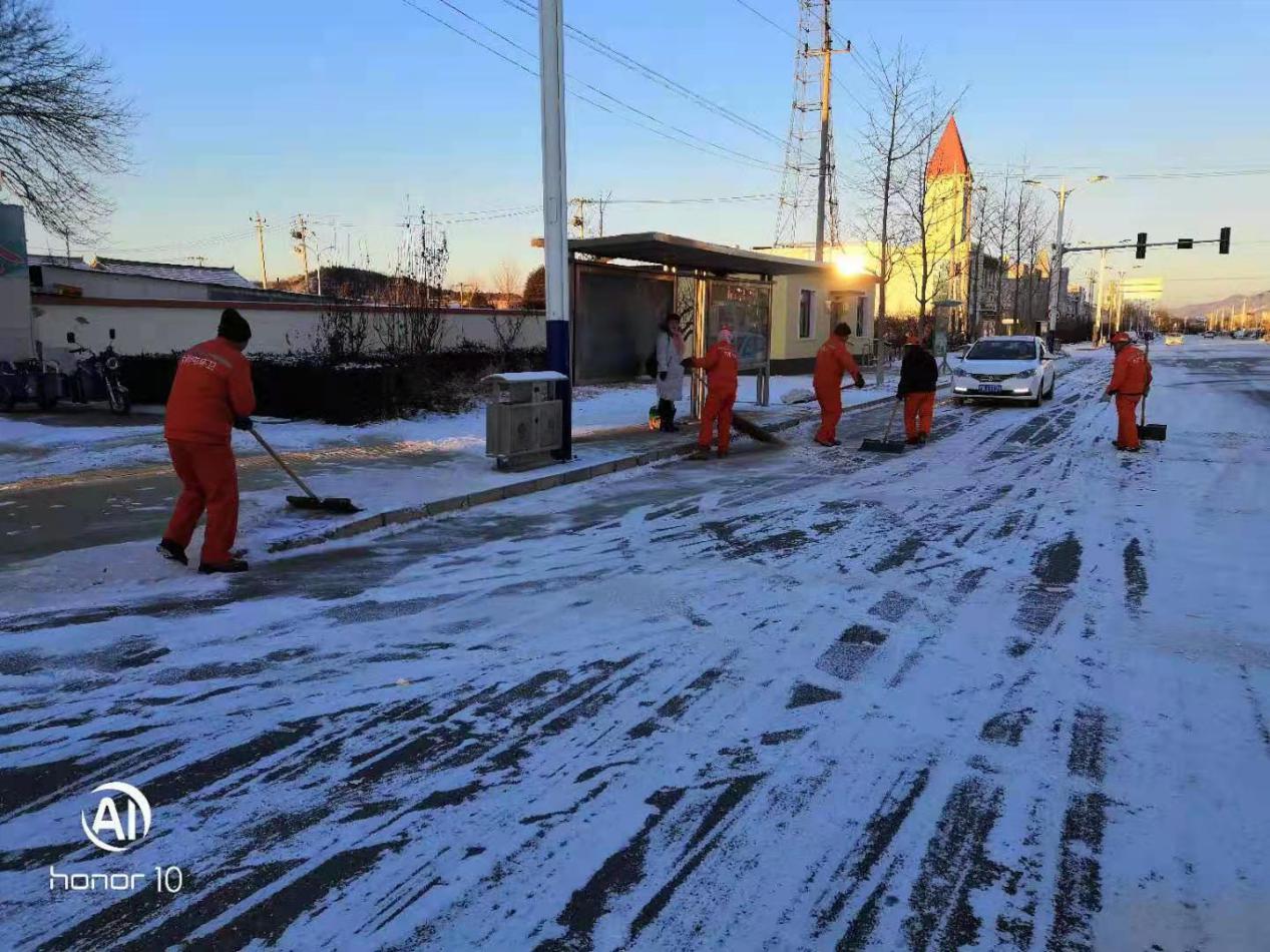 大雪过后，太师屯镇风景美如画