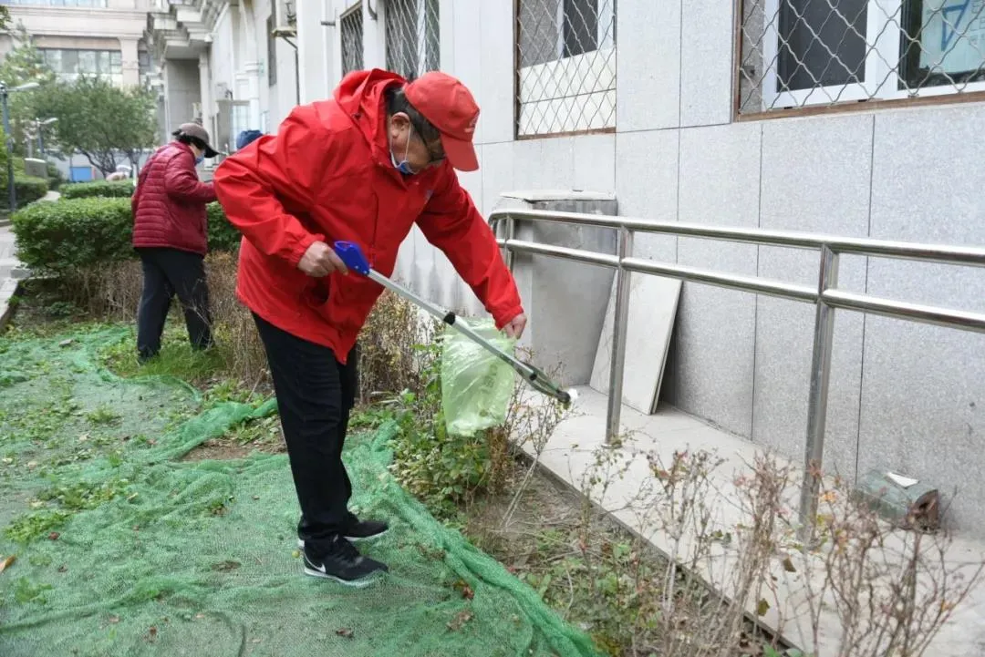 东城区常态化开展周末卫生日活动