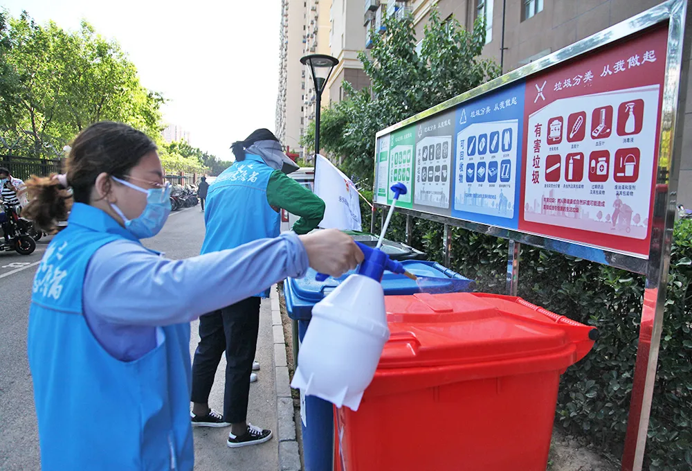 “敲门”“守箱”等七大行动助推垃圾分类工作