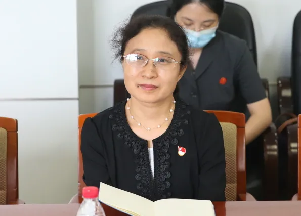 这一次，北京法院英模事迹报告团走进了中国政法大学