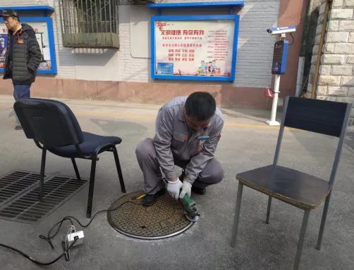 路通了，灯亮了，电动车也有“家”了……他们把“办实事”办实了→