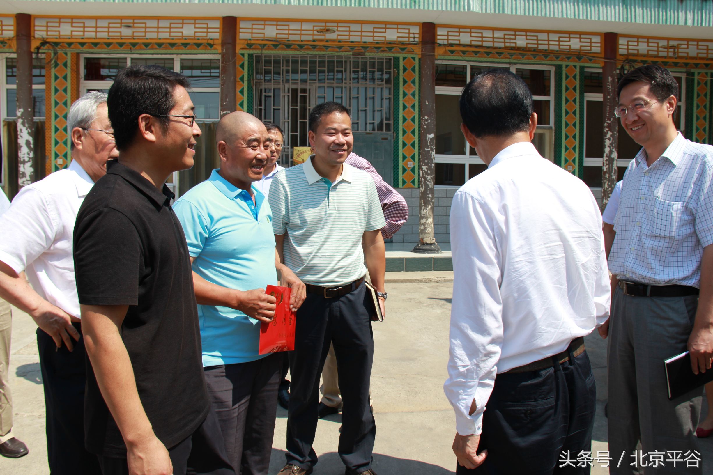 中华见义勇为基金会为啥来平谷慰问这对夫妇