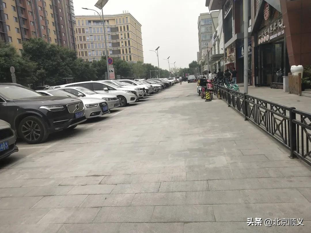 【创城有我】创文明城区，建美好家园，空港街道中粮祥云社区全力助创城~