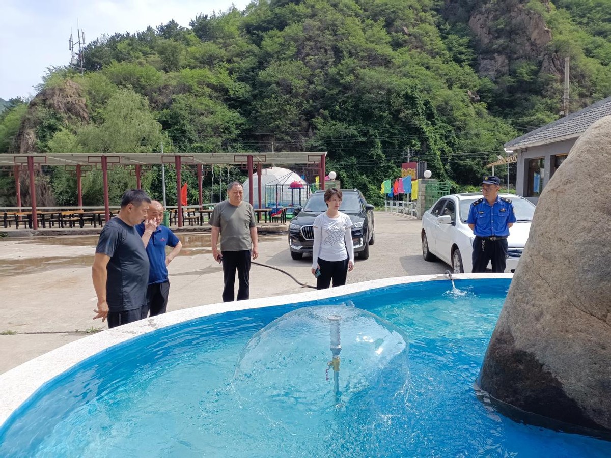 密云区新城子镇：假期不松懈，检查保安全