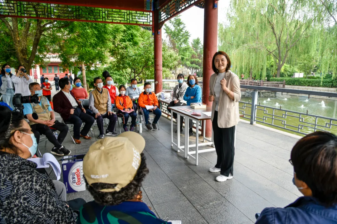 学党史 悟思想 | 胡同里的红色讲坛