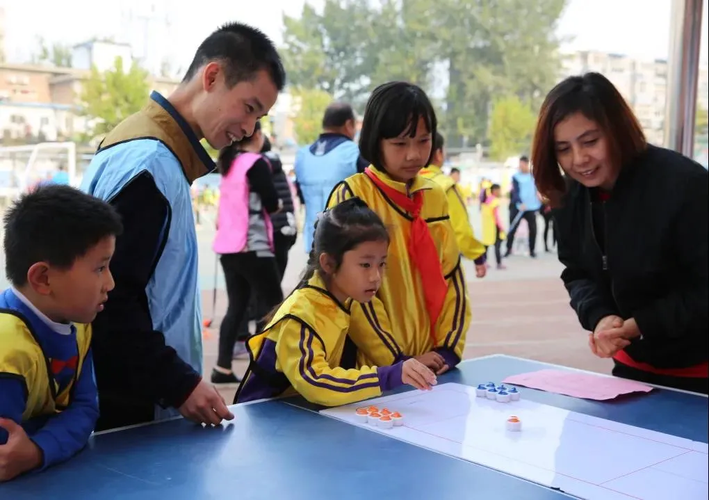 石景山“冬奥社区”：冰雪运动持续升温，开启全民运动新篇章