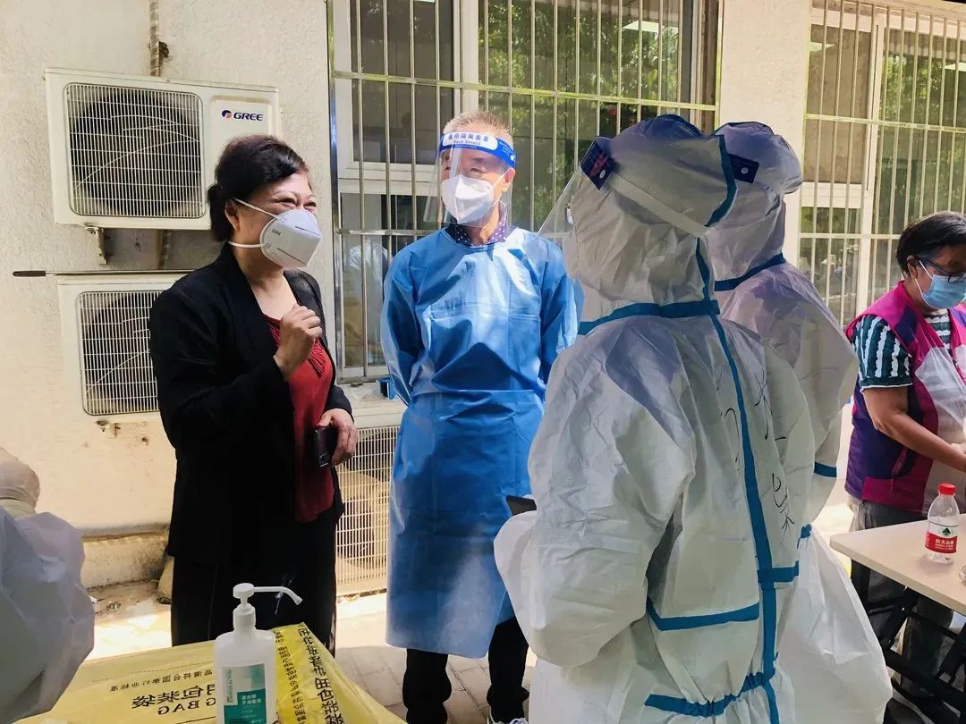 向疫而行！首都抗疫前线的检察身影