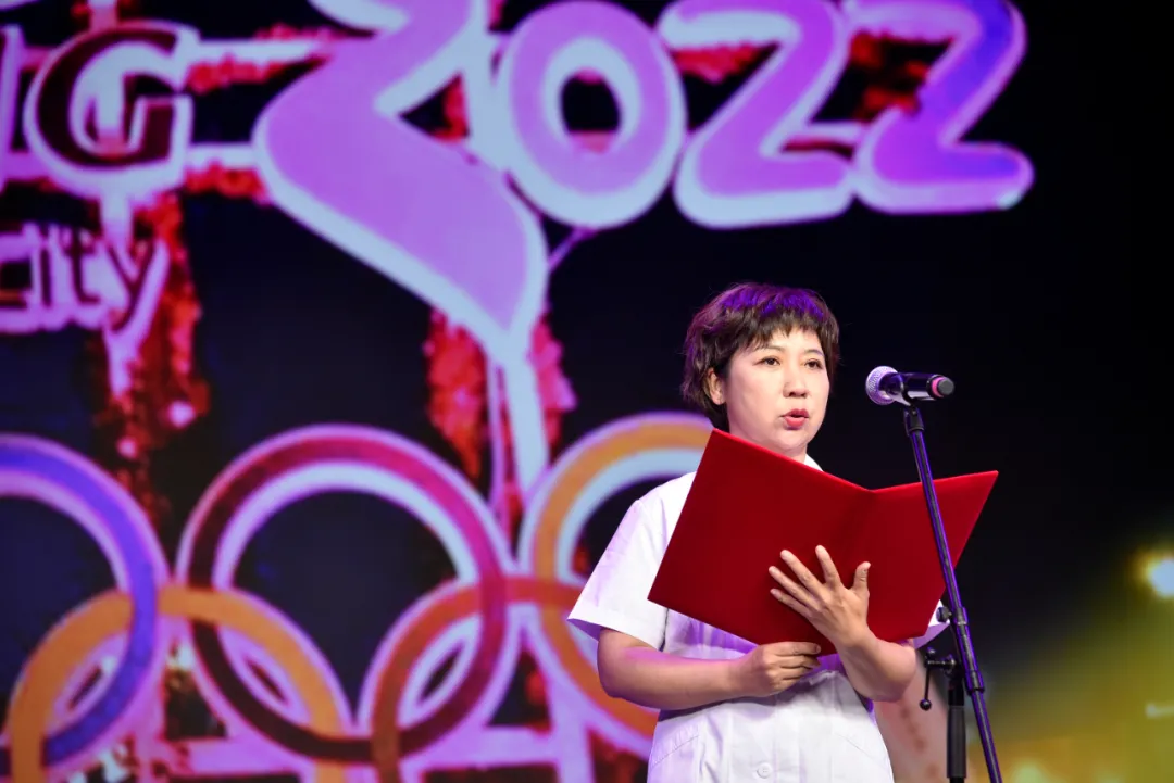 “白衣战士”共庆中国医师节，东城表彰91名优秀医师