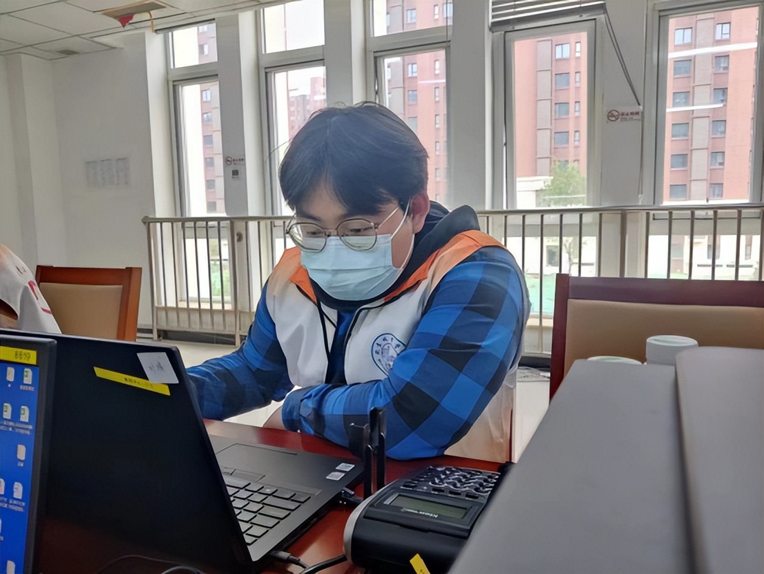 顺义志愿力量！北京城市学院“青年流调突击队”与病毒“赛跑”！