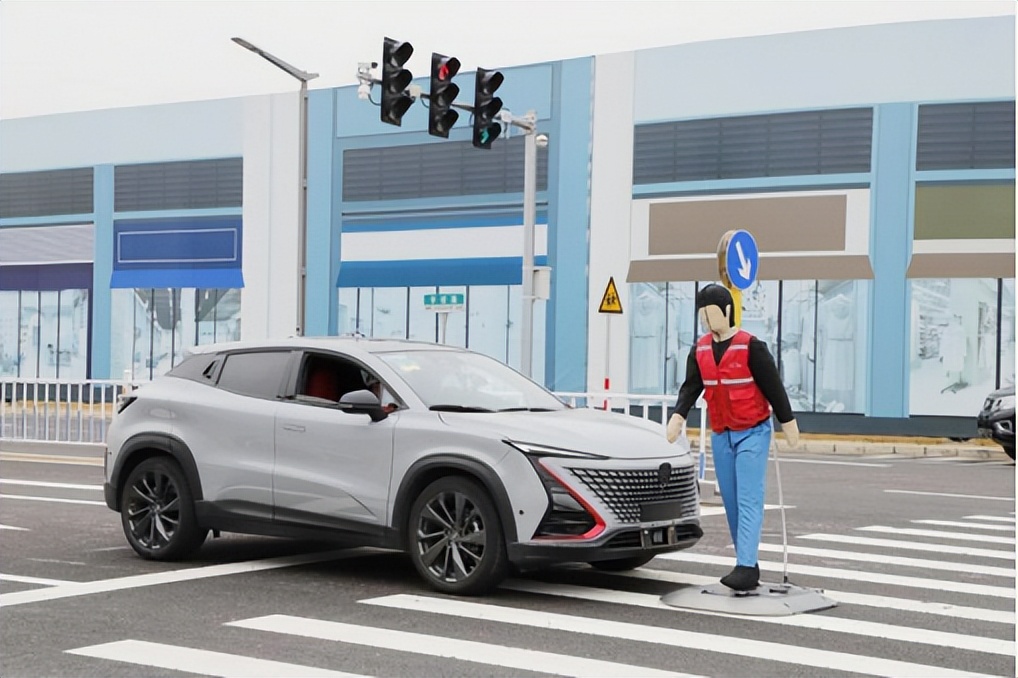 河东涌动发展潮