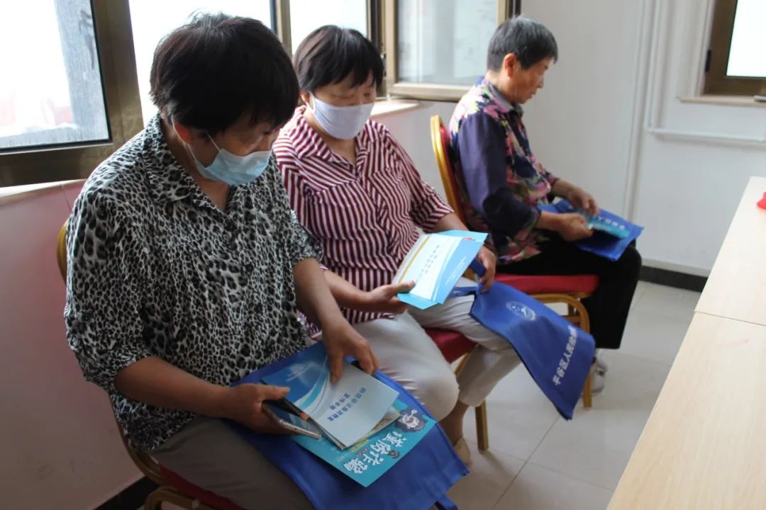 平谷检察院开展“学法用法护小家·防非处非靠大家”主题宣传活动