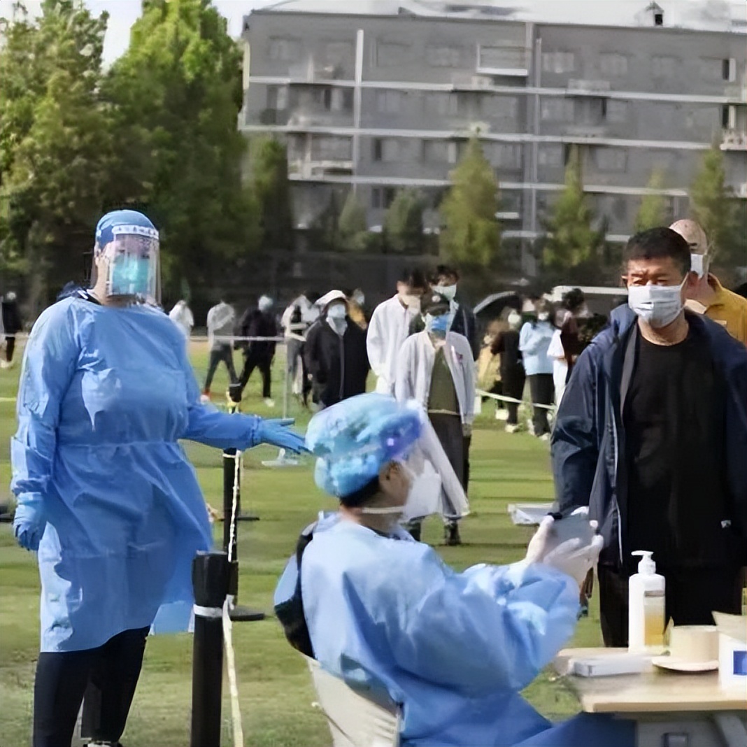 抗“疫”一线，她度过了自己40岁的生日