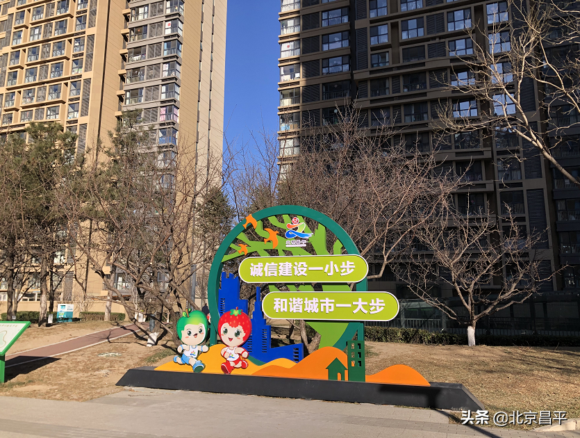 景观小品惊艳“亮相”， 绘就文明风景线