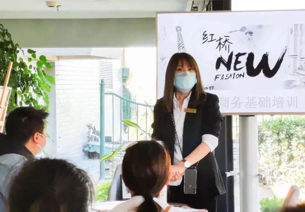 “设计+非遗”双赋能！ 红桥市场转型文创园