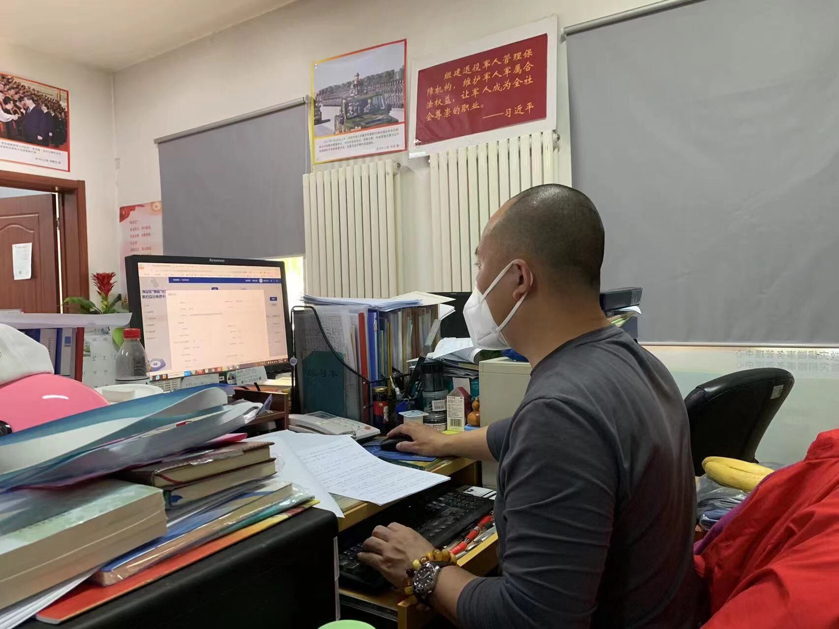 “克服小家困难，才能成就大家安全”