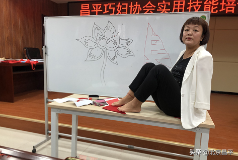 “折翼天使”夏虹，带领团队坚定地走了这条公益爱心路