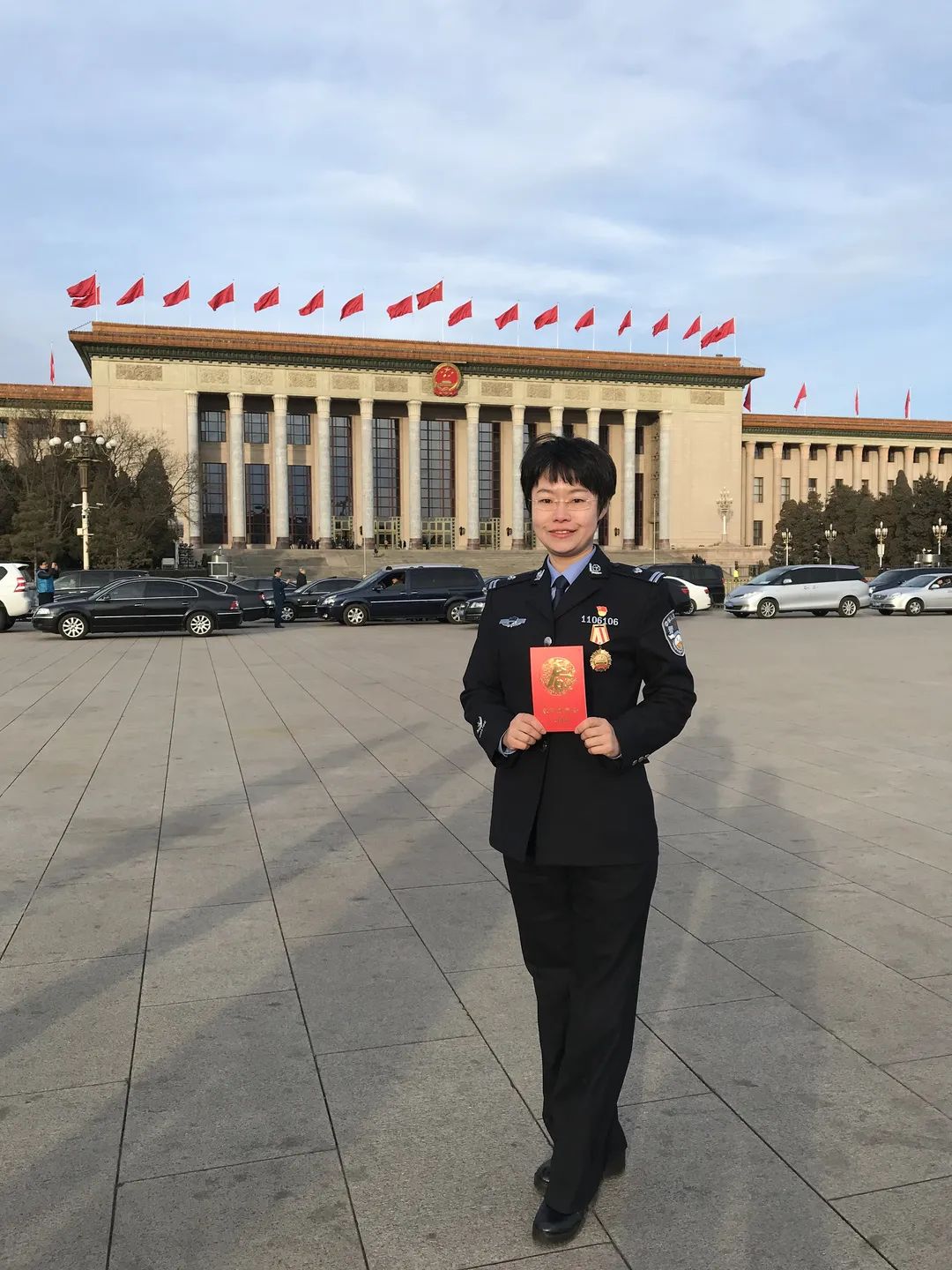 绽放在高墙内的“铿锵玫瑰”