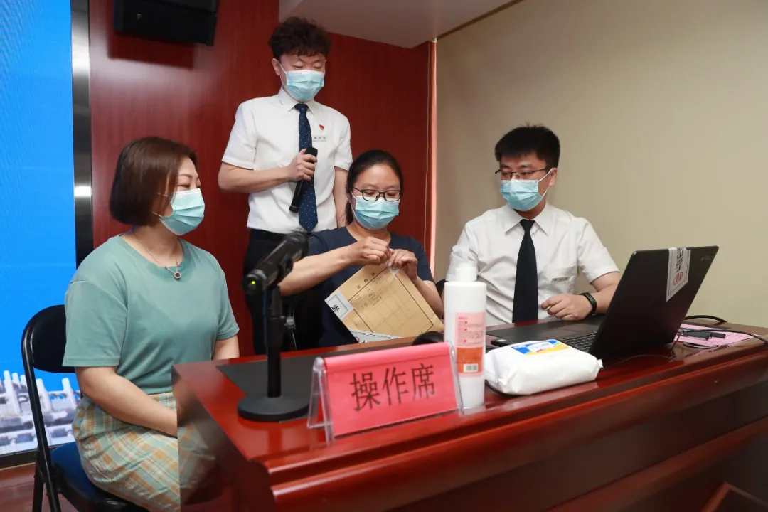 东城区5271名小学生完成“小升初”电脑派位