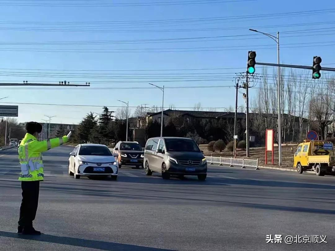 不一样的春节，一样的坚守！谢谢春节坚守岗位的你们~