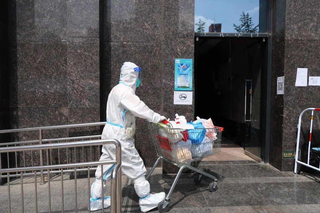 生活有序 保障周到 鲁谷街道有序开展封（管）控区保障工作