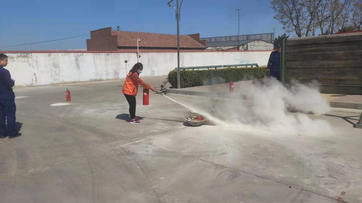 密云区太师屯镇多措并举，开展消防安全专项整治行动